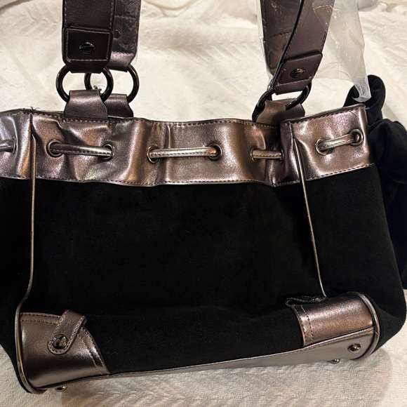 Juicy Couture Black and Metallic Shoulder Bag - Picture 5 of 7